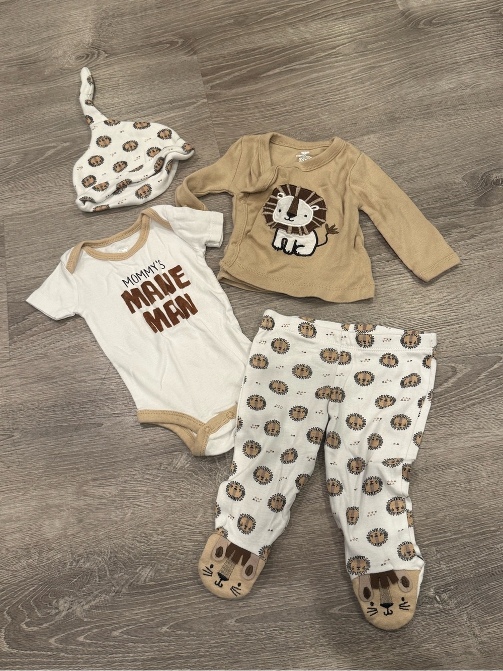 Mommy’s Mane Man 4 Piece Outfit Size 0-3 Months